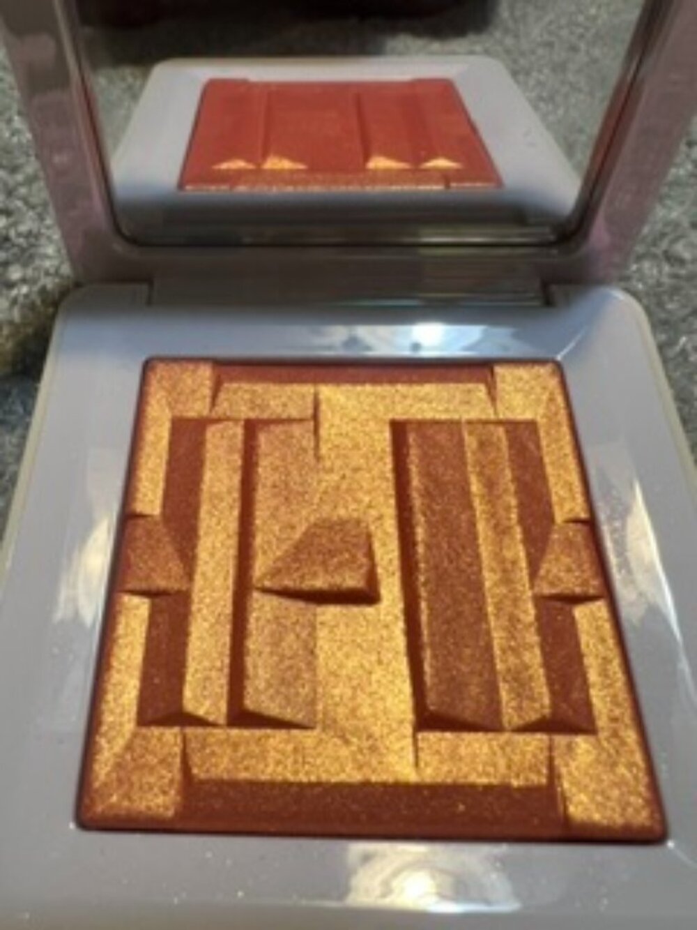 NWIB Haus Labs Bio-Radiant Gel-Powder Illuminating Highlighter in Fire Opal